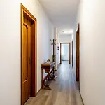Casa Da Rin Giulia 아파트 아우론조디까도레